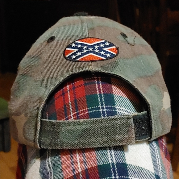 Ball-cap - Picture 3 of 3
